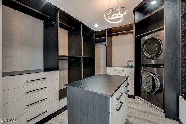 Interior, Pendant Lights, Utility Closets, Walk-in Closets, Washer, Wood Texture Flooring