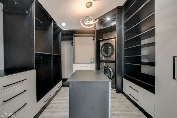 Interior, Pendant Lights, Recessed Lighting, Walk-in Closets, Washer, Wood Texture Flooring