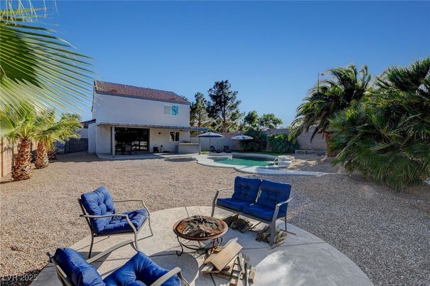 Backyard, Exterior, Pool