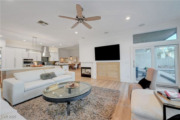 Interior, Kitchen, Living room, Pendant Lights, Recessed Lighting, Stainless Steel Appliances, Wood Texture Flooring