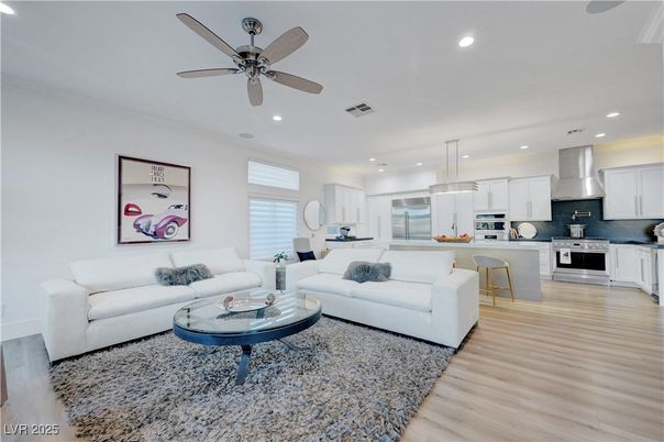 Interior, Kitchen, Living room, Pendant Lights, Recessed Lighting, Stainless Steel Appliances, Wood Texture Flooring