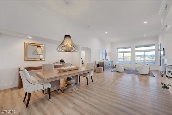 Dining room, Interior, Living room, Pendant Lights, Recessed Lighting, Wood Texture Flooring