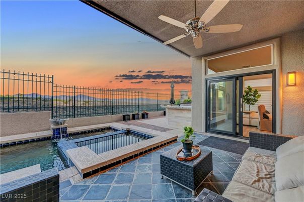 Exterior, Pool, Water