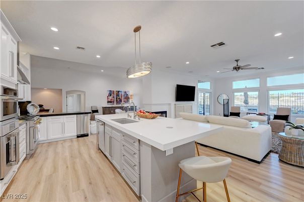 Interior, Kitchen, Living room, Pendant Lights, Recessed Lighting, Stainless Steel Appliances, Wood Texture Flooring