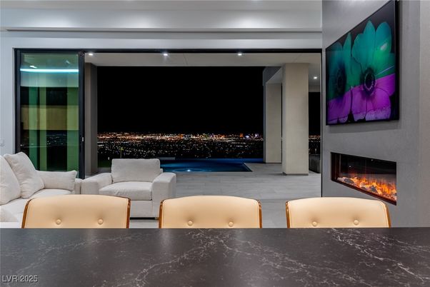 Fireplace, Interior, Living room, Recessed Lighting