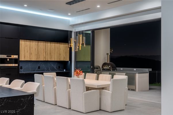 Dining room, Interior, Kitchen, Pendant Lights, Recessed Lighting