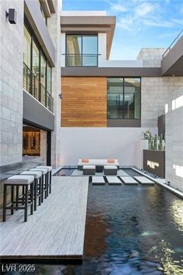Exterior, Fireplace, Lake