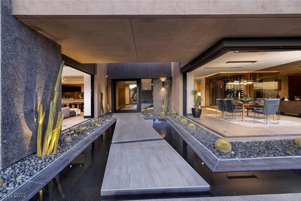 Dining room, Exterior, Interior, Pendant Lights