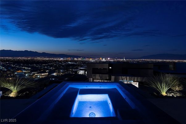 Exterior, Pool, Other
