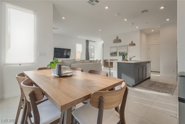 Dining room, Interior, Kitchen, Living room, Pendant Lights, Recessed Lighting