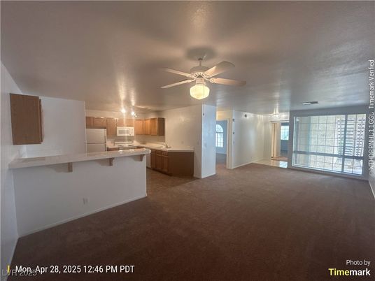 Empty room, Interior, Kitchen