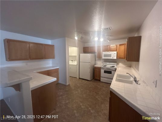 Interior, Kitchen, Tile Countertops, Washer
