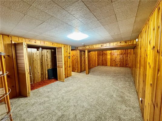 Empty room, Interior, Wooden Walls