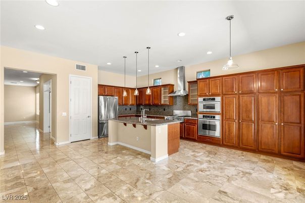 Interior, Kitchen, Pendant Lights, Recessed Lighting, Stainless Steel Appliances