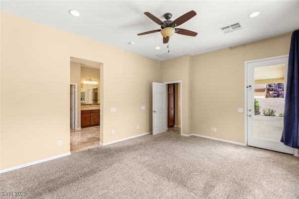 Bathroom, Empty room, Interior, Recessed Lighting