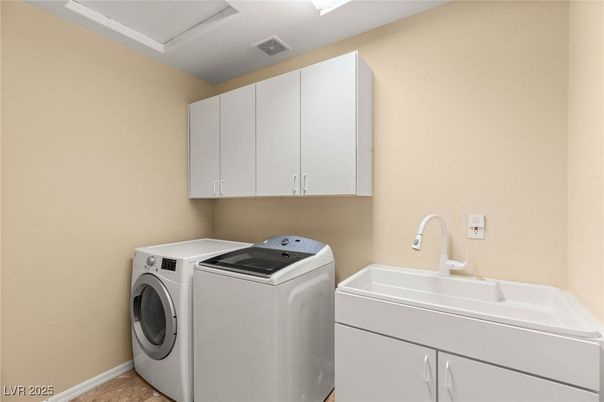 Interior, Washer