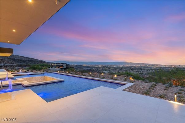 Exterior, Pool, Other