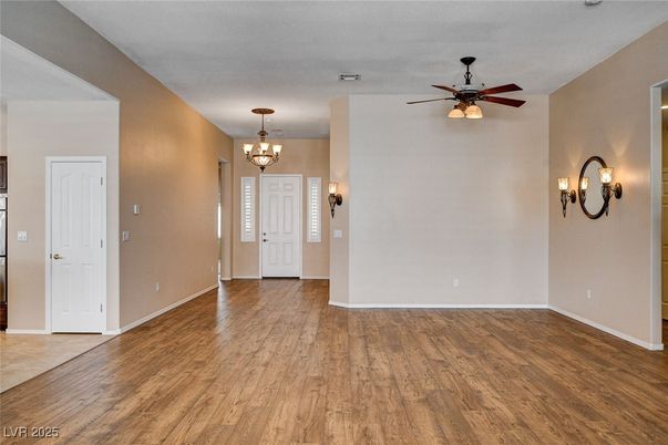 Chandelier, Empty room, Interior, Wood Texture Flooring