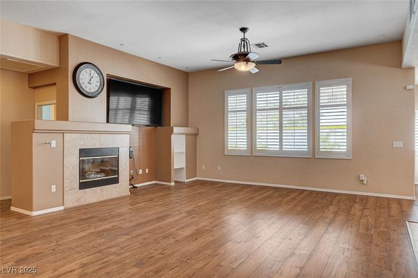 Empty room, Fireplace, Interior, Wood Texture Flooring