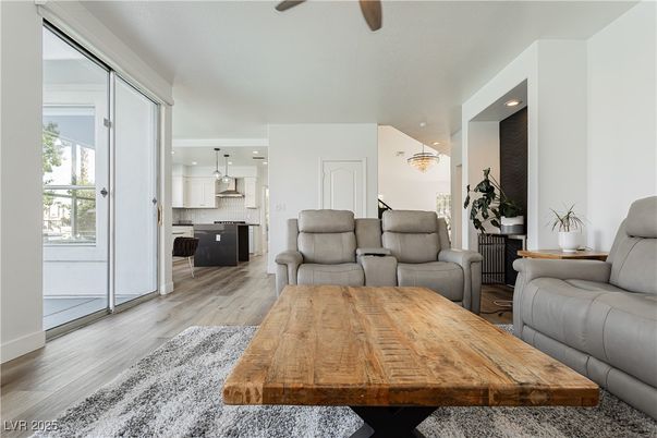Interior, Kitchen, Living room, Pendant Lights, Recessed Lighting, Wood Texture Flooring