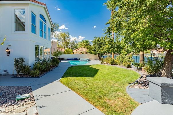 Backyard, Exterior, Pool