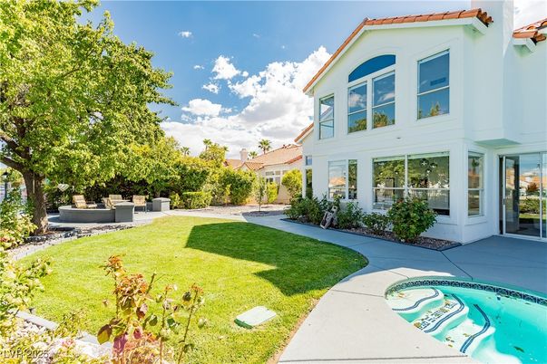 Backyard, Exterior, Pool