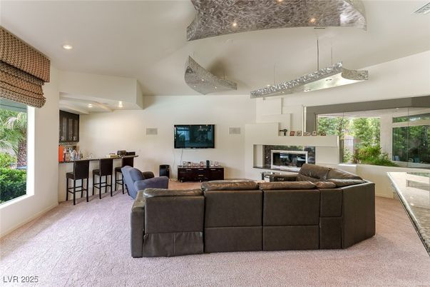 Fireplace, Interior, Living room, Pendant Lights, Recessed Lighting