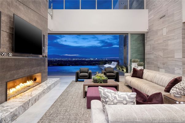 Fireplace, Interior, Living room, Water