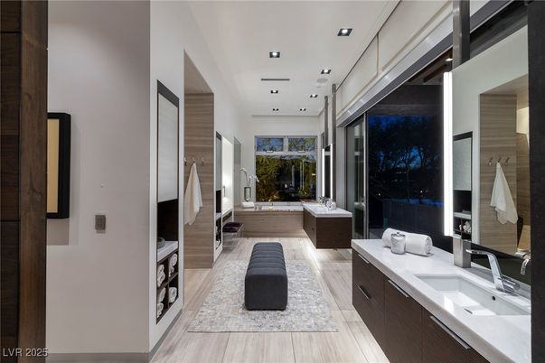 Bathroom, Interior, Recessed Lighting, Wood Texture Flooring