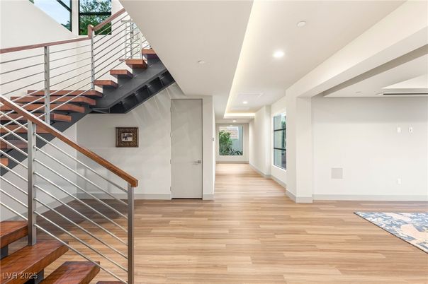 Interior, Recessed Lighting, Wood Texture Flooring