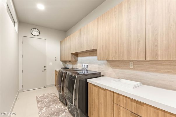 Interior, Recessed Lighting, Washer