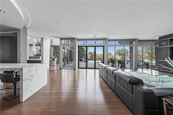 Interior, Kitchen, Living room, Recessed Lighting, Wood Texture Flooring