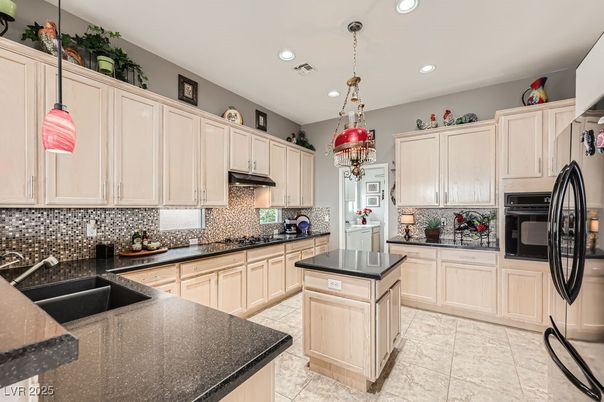 Interior, Kitchen, Pendant Lights, Recessed Lighting