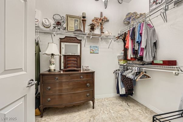 Interior, Walk-in Closets