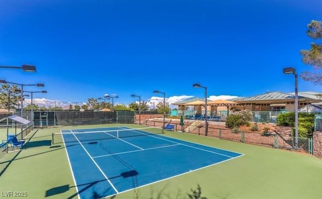 Exterior, Tennis Courts