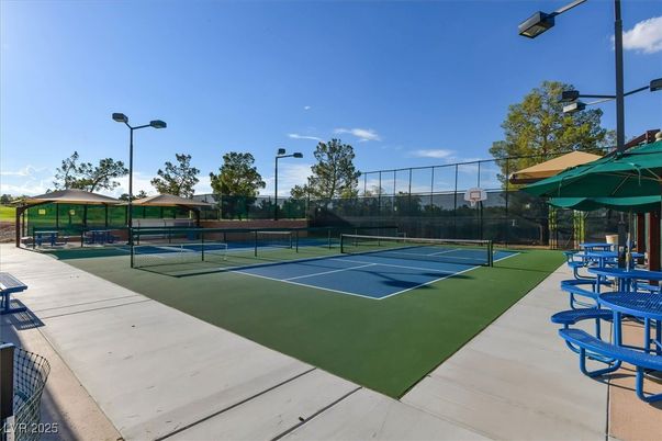 Exterior, Tennis Courts