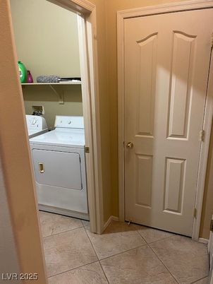 Interior, Utility Closets, Washer