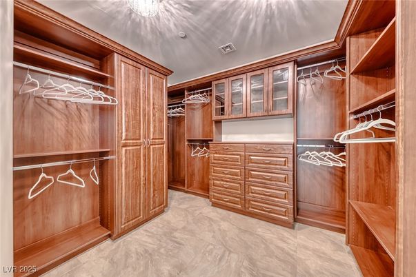 Interior, Walk-in Closets