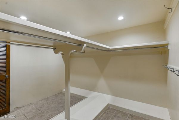 Interior, Recessed Lighting, Walk-in Closets