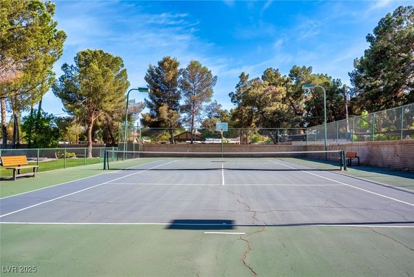 Exterior, Tennis Courts