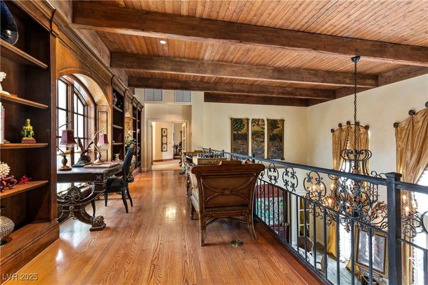 Home Office, Interior, Wooden Beams, Wooden Ceilings, Wood Texture Flooring