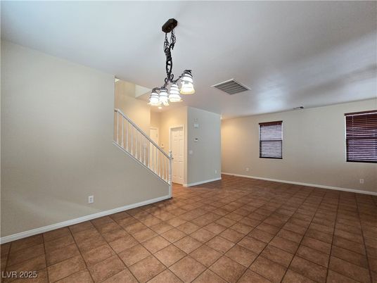 Empty room, Interior, Pendant Lights