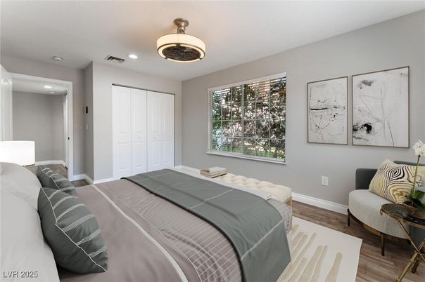 Bedroom, Interior, Recessed Lighting, Wood Texture Flooring