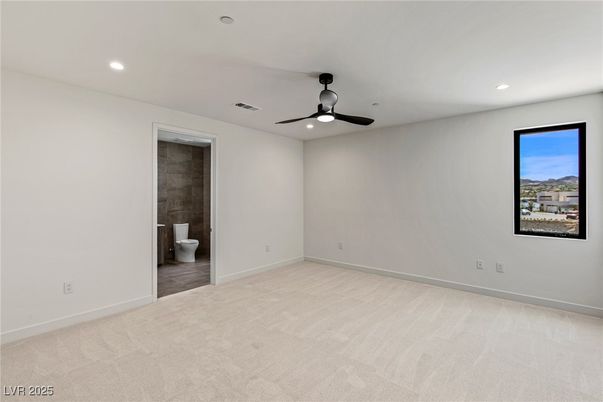 Bathroom, Empty room, Interior, Recessed Lighting
