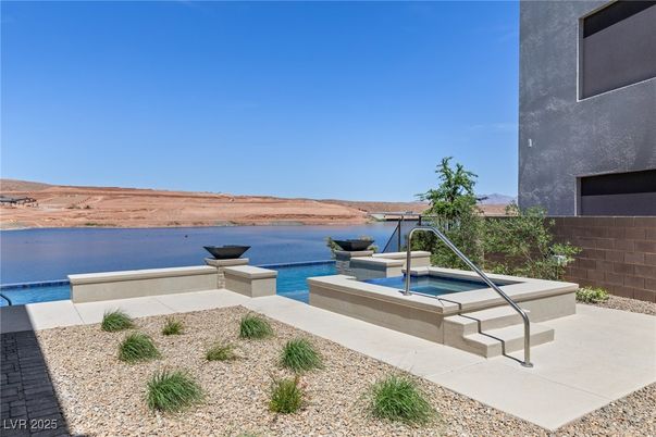 Exterior, Lake, Pool, Water