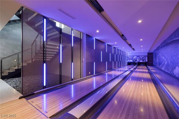 Interior, Pool, Recessed Lighting, Wood Texture Flooring