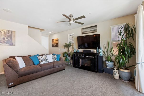Fireplace, Interior, Living room, Recessed Lighting