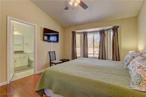 Bathroom, Bedroom, Interior, Wood Texture Flooring