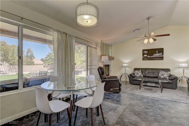 Dining room, Interior, Living room, Sun Room