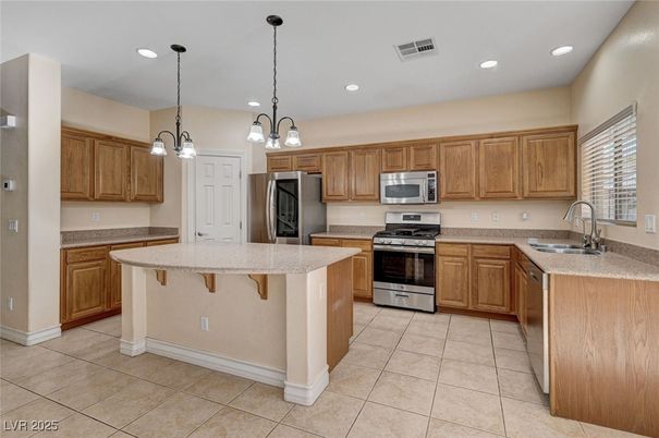 Interior, Kitchen, Pendant Lights, Recessed Lighting, Stainless Steel Appliances
